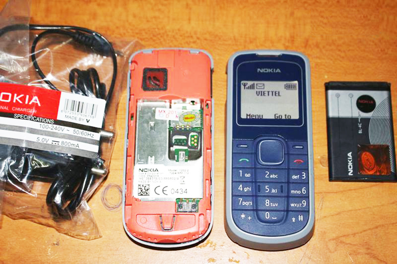 Điện thoại Nokia 1202 chính hãng